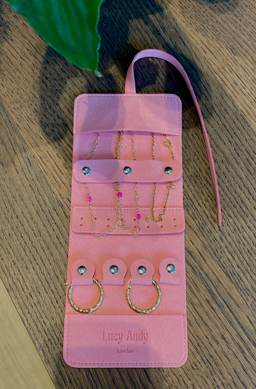 Velvet Touch Travel Jewellery Case pink