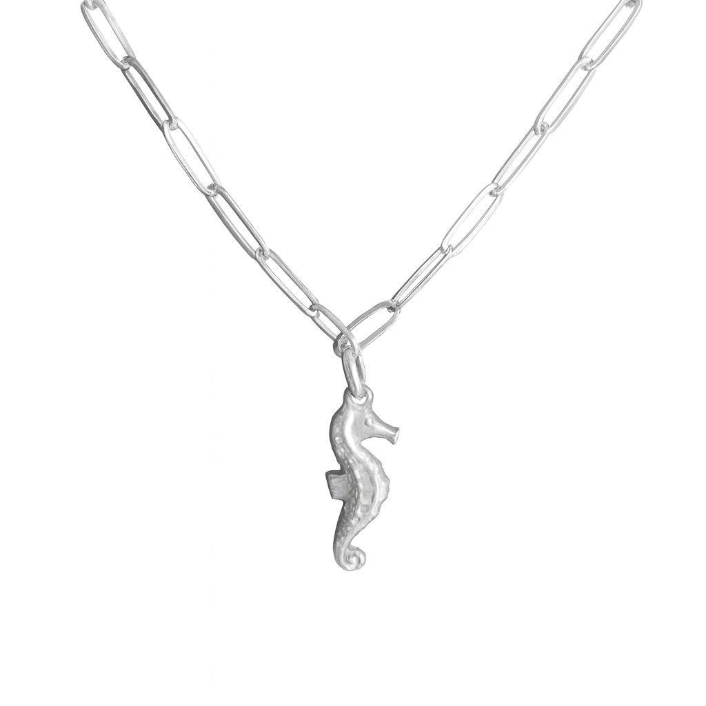 Salty Soul – Seahorse Pendant Necklace in 18K Gold Plated Stainless Steel
