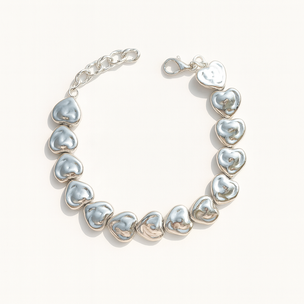 Heartbeat Chunky – Silver-Plated Acrylic Heart Bracelet