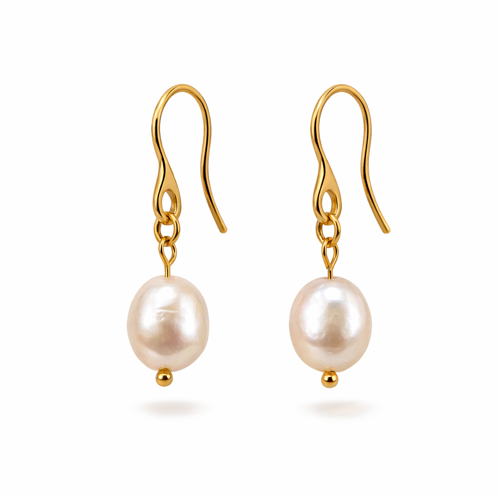 Luna Freshwater Pearl Earrings