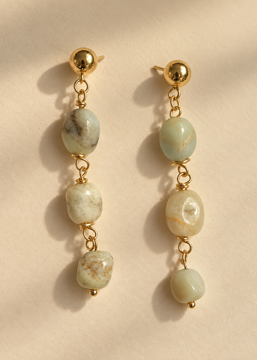 Aura Shoreline Mineral Drop Earrings – 18k Gold