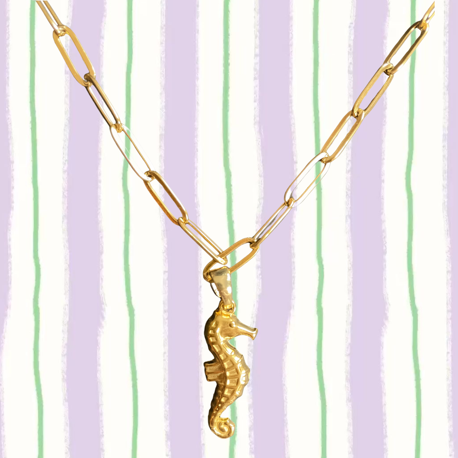 Salty Soul – Seahorse Pendant Necklace in 18K Gold Plated Stainless Steel