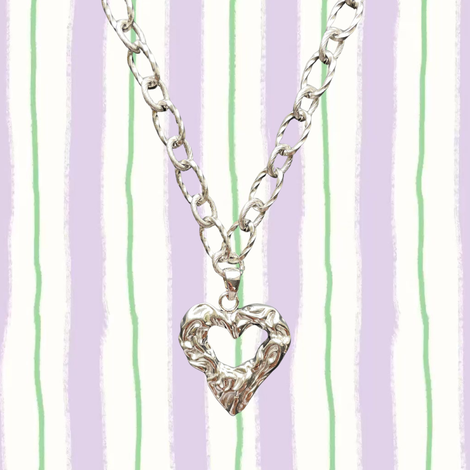 Chunky Silver-Plated Heart Necklace – Sculptural Chain