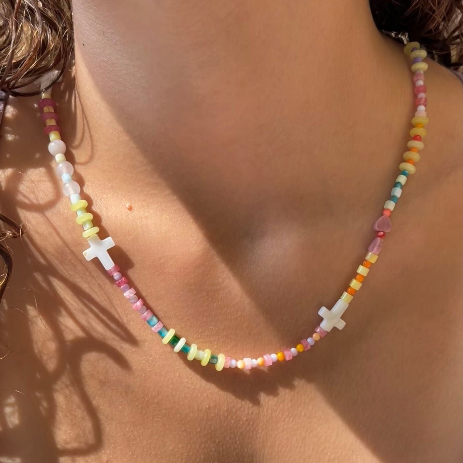 Multicolour Beaded Necklace with Shell and Quartz