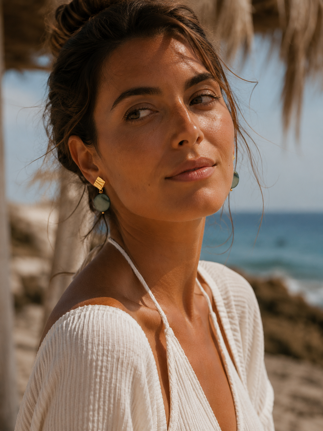 Laguna Natural Shell Stud Earrings