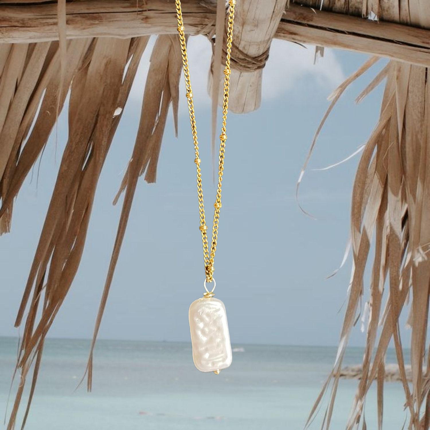 Aura – Beaded Gold Chain Necklace with Baroque-Style Pearl Pendant