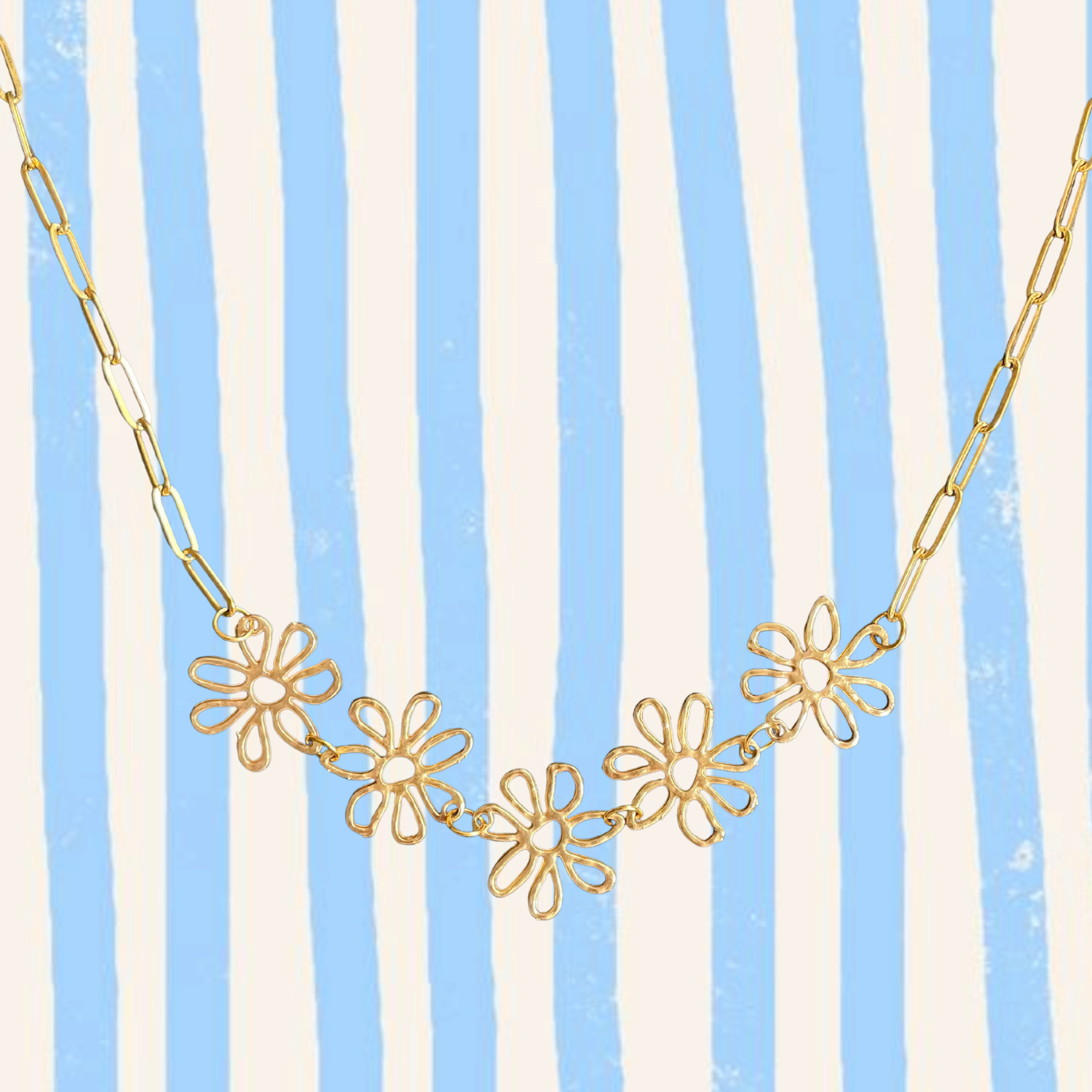 Miley Chunky Flower Necklace in Gold Acrylic (Playful Edit)