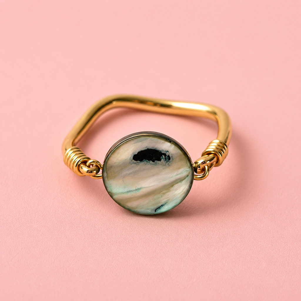 Laguna Natural Shell Statement Ring