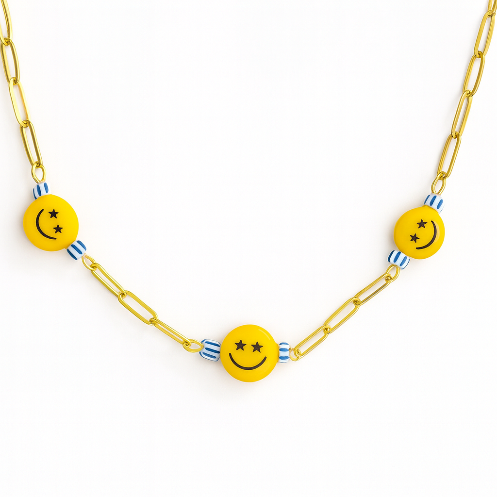 Smile – Playful Smiley Face Necklace with Striped Beads