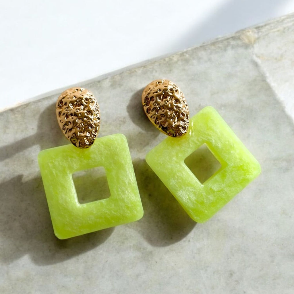 18K Gold-Plated Pineapple Stud Earrings With Transparent Green Resin Square