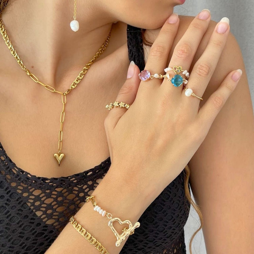 Adjustable Gold-Plated Chain Necklace with Heart Pendant