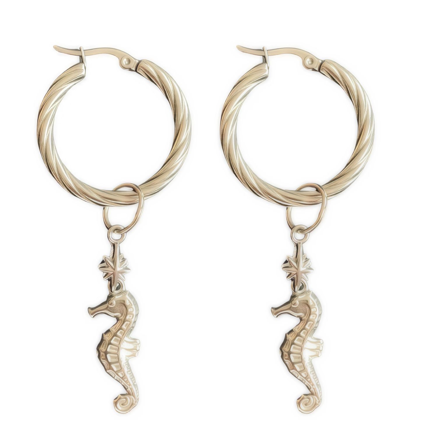 Marino – Twisted Silver Hoops with Seahorse Charm (La Playa Edit)