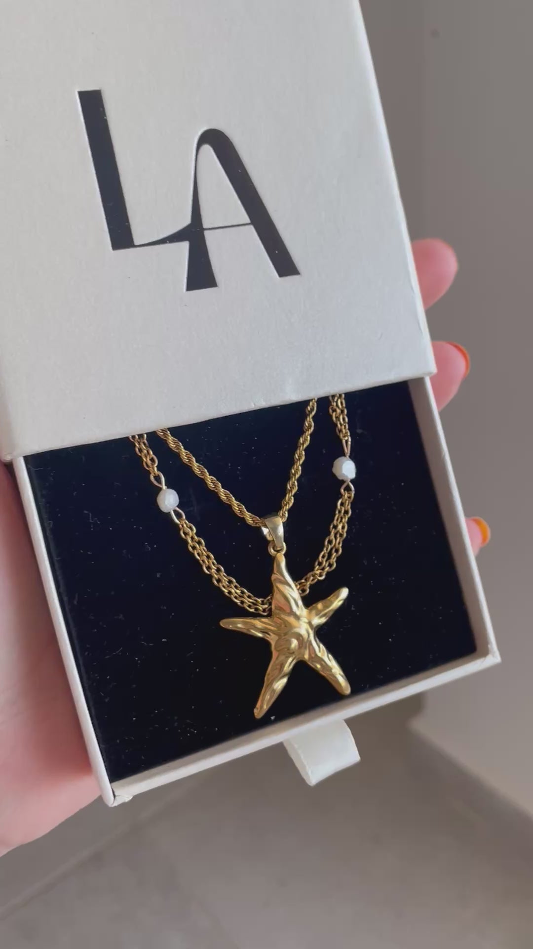 Victoria Necklace – Sea Star Pendant in Gold or Silver