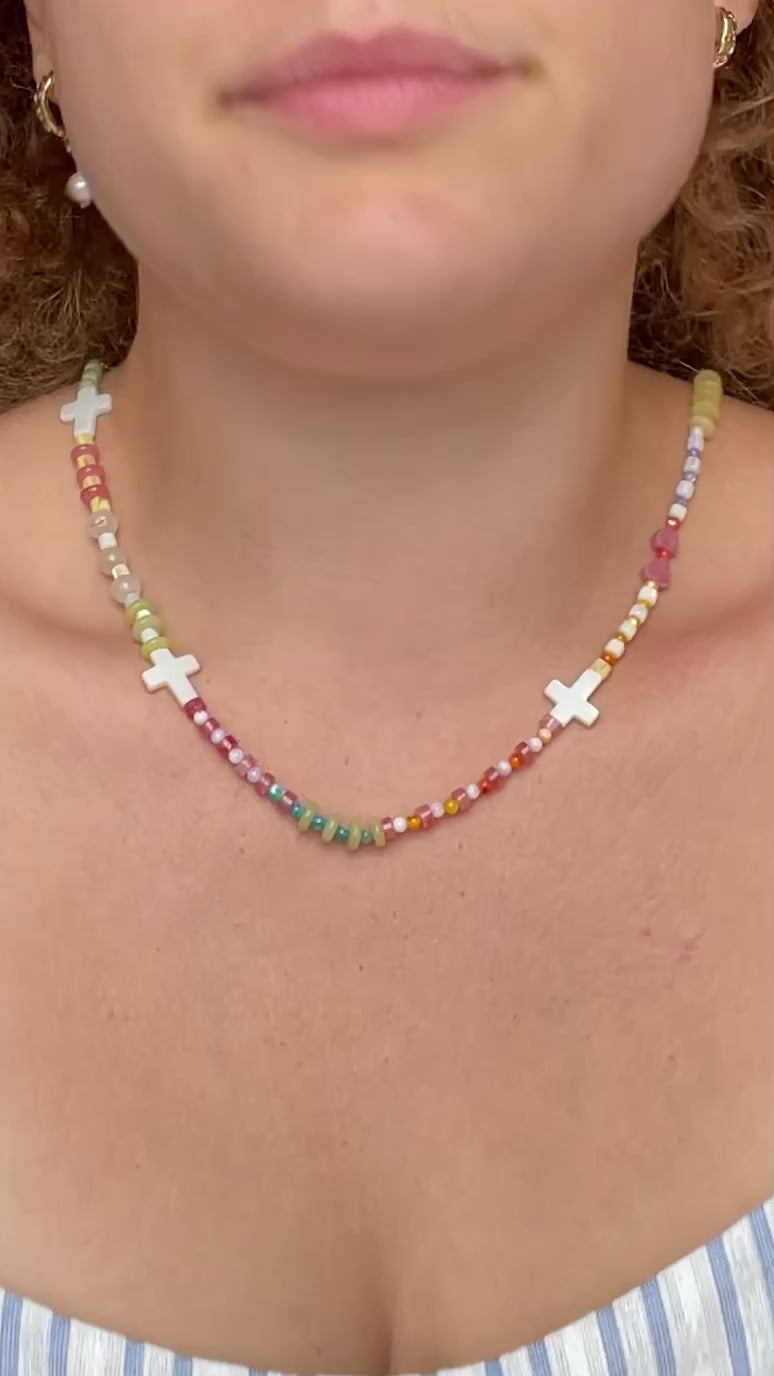 Iphanema- Multicolour Beaded Necklace with Shell and Quartz